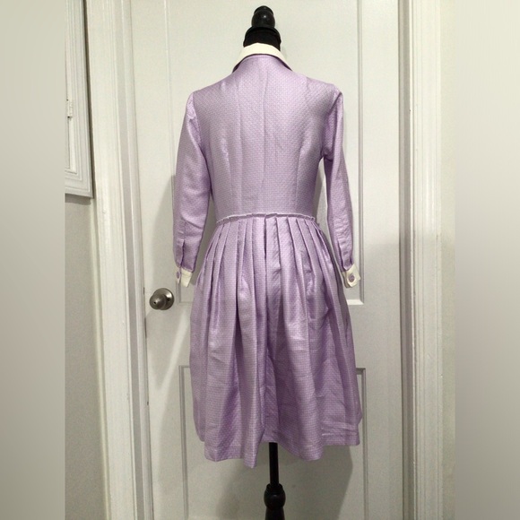 Lavender dress with collar and buttons - Picture 3 of 10